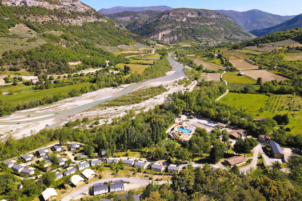 Camping Drôme | 4 & 5 étoiles avec parc aquatique