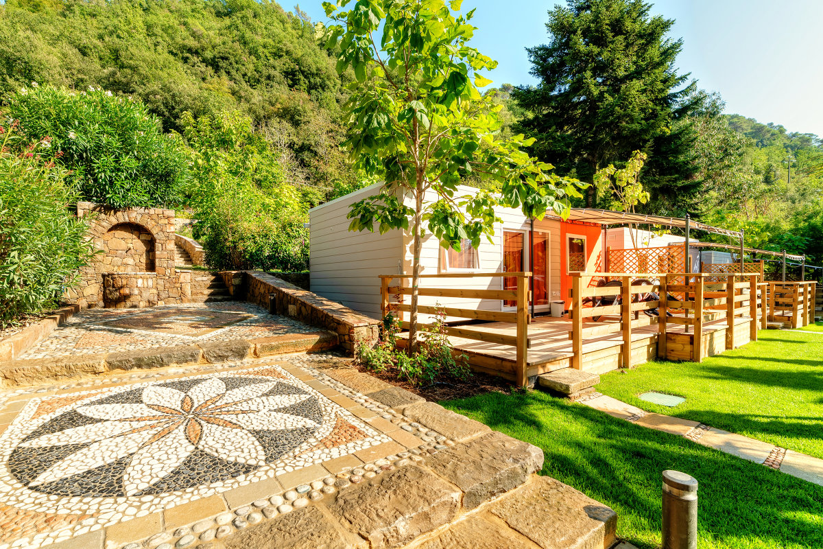 Campingplatz Ligurien | 4 und 5 sterne mit Aquapark | Campings.Luxury