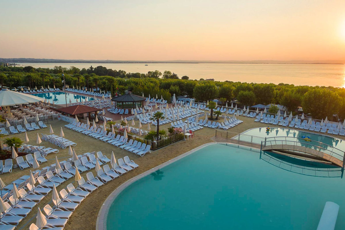 Campingplatz Peschiera del Garda | 4 und 5 sterne mit Aquapark |  Campings.Luxury