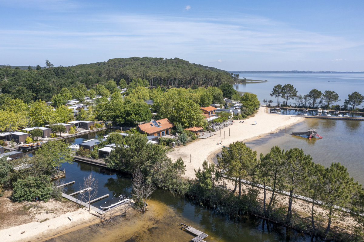 Campsites Biscarrosse | 4 and 5 stars with water park | Campings.Luxury