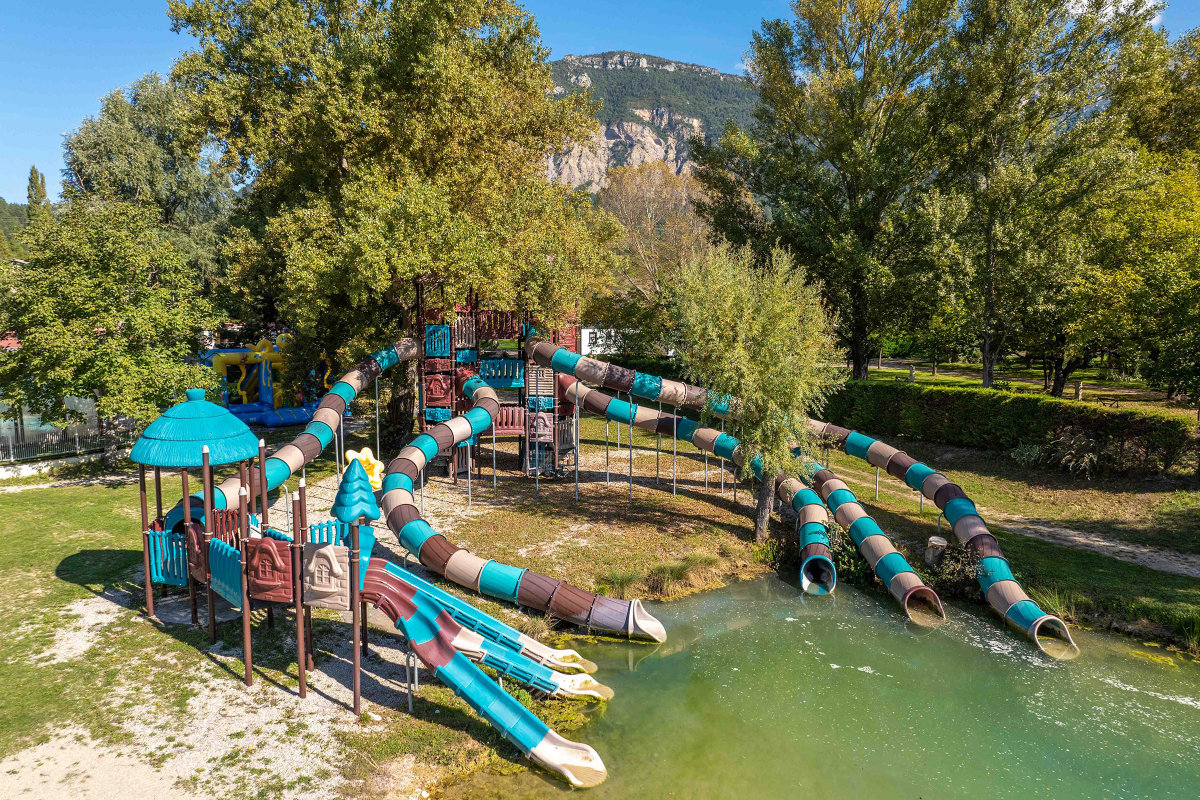 Le Lac Bleu | Camping 4 toiles Drme | Parc aquatique