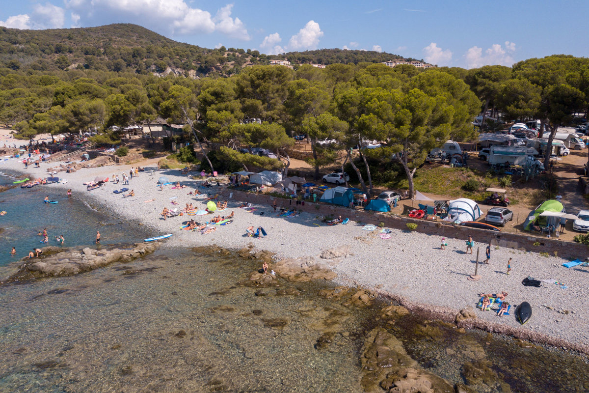 la-plage-du-dramont-camping-4-toiles-var-parc-aquatique