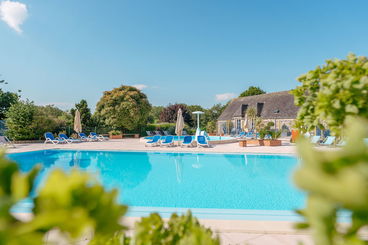 Campingplatz Dinard | 4 und 5 sterne mit Aquapark | Campings.Luxury