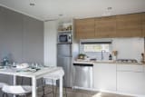 Mobil-home Premium 6 personnes 2 chambres 2 sdb - Le Nid d'Eté
