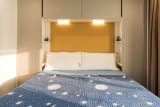 Maxi Caravan Super Star XL 2WC/2TV/microwave/freezer compartment/dish washer - Residence Village