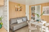 Mobil-Home Premium 34 m² - 3 chambres - terrasse semi couverte - TV + CLIM + draps + serviettes - Monplaisir