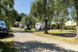 Aufstellungsstandard – 65 m² – 4 Ampere - Weekend Glamping Resort
