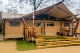 Tente Lodge - 2 chambres + 1 chambre " cabane " - Les Ormes, Domaine & Resort