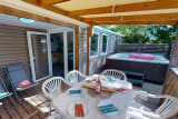 Mobile-home Vaucluse - 28m² - 3 bedrooms + Jacuzzi - Les Hautes Prairies