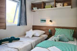 Presta+ 5-Room Mobile Home for 8 People, Air-Conditioned + TV, 2 Bathrooms - La Mer Blanche