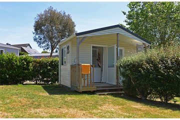 Emplacement *** avec sanitaire privé et chauffé - Mané Guernehué