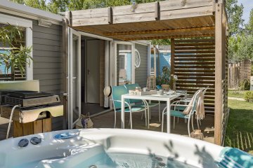 Cottage 2 chambres climatisé avec Spa Premium - Blue Bayou