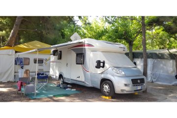 Pitch camping-car Pine Woods - Pineto Beach Village