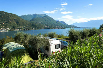 Emplacement Vue Lac - 85m² - 10 AMP - Weekend Glamping Resort