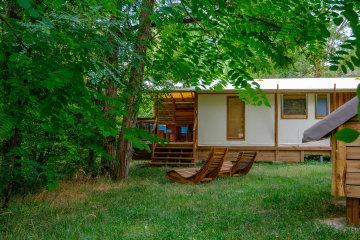 Lodge du lac - 2 chambres - 1 salle de bain + 1 mini-lodge 1 chambre - Parc de Fierbois