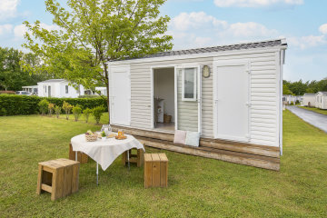 Emplacement PREMIUM - sanitaires & cuisine privatifs - L'Evasion - Romanée