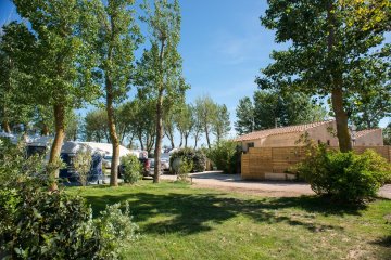 Parcela PLAGE Clos de Ferrand +/-100m²  + 1 vozilo + struja 10A - Le Sérignan Nature