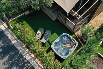 Prestige Vineyard side 4 pers Jacuzzi 2 Bathrooms - Les Mûres