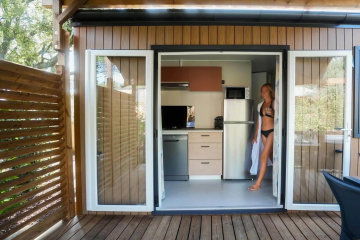 Prestige Côté Vignes 2 personnes avec Jacuzzi - Les Mûres