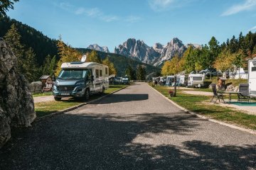 Maxi comfort pitch(2 adults + ecological tax included), extra: electricity and gas under consumption - Vidor Family & Wellness Resort