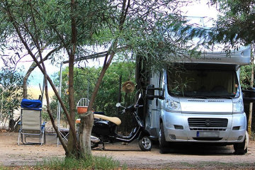 Emplacement + Camping-car - Ultima Spiaggia