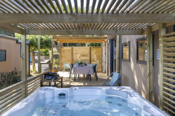 Mobil-home EXCLUSIF - 2 chambres - 2 salles d'eau - SPA - Le Cormoran - Romanée