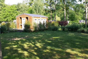 Premium pitch (private bathroom) - 16A electricity - Water - Drainage - - Parc de Fierbois