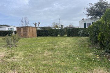 Emplacement 85-100m² avec pack VIP - Le Château