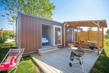 Cottage 4 p 2 Bdrms 2 Bthrms **** - La Capricieuse