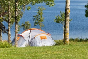 Classic pitch package- Lake view - Le Caussanel