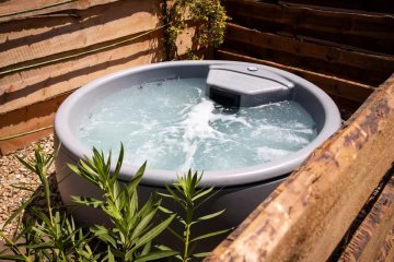 Cottage 3 Pièces 4 Personnes Climatisé + TV + Jacuzzi - Les Dinosaures