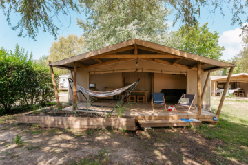 Ecolodge bungalow Cotton 35m² (3 bedrooms) + TV + covered terrace - Le Bois d'Amour