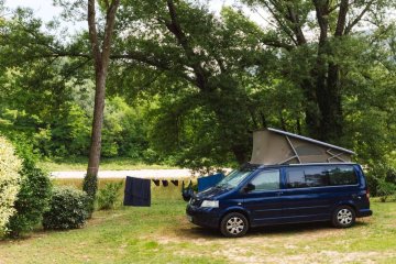 Pitch *** River view - Le Castel Rose