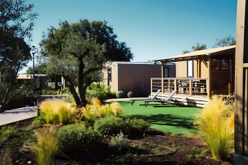 Premium Plus Vineyards side 4 persons - Les Mûres