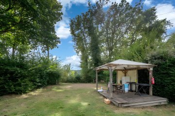 Privilege pitch package 150m² - Les Gorges du Chambon