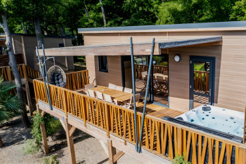 Lodge Prestige sur pilotis front mer 7p 3Ch SPA - Merendella