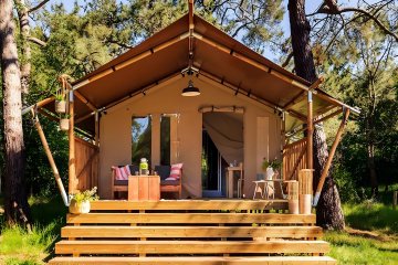 Comet 27 Lodges - Arden Parks Petite Suisse