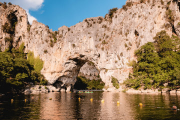 camping rives d arc vallon pont d arc