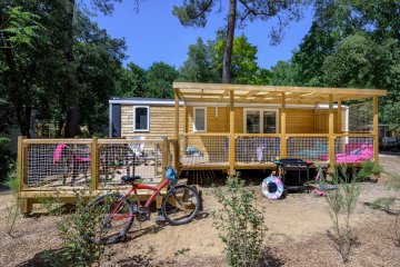 Mobil-home Family 4ch | PREMIUM - 38m²-CLIM-TV-LV-Plancha-Wifi gratuit-Terrasse XXL couverte - Au Bois des Biches