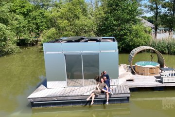 Cabina de spa con espejo - Domaine des Feuilles