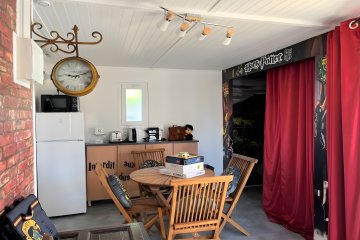 Cabane Cinéma Ven/Ven - La Clape Village