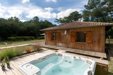 Villa Pinède 6 p 3 ch 2 sdb *** spa - Le Sylvamar