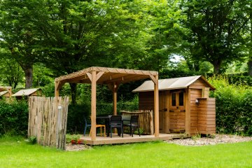 EMPLACEMENT CASTELS PREMIUM SUITE avec sanitaire individuel + cuisine +Electricité 16A + Eau + Evac. - La Garangeoire