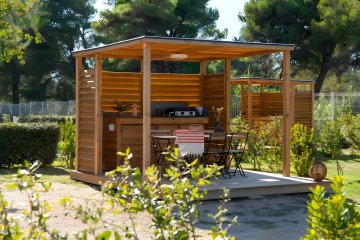 Parcela SIGNATURE con terraza equipada - Club La Côte des Roses