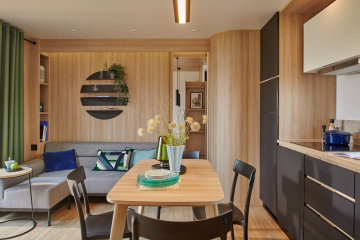 TAOS Lujo 40 m² terraza cubierta + jacuzzi privado - 6 personas 3 habitaciones 2 baños - aire acondicionado - Le Mas de Pierredon