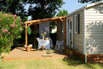 THE VACANCES 3, 3 bedrooms with dacking (2 adults + 4 children) - Le Dauphin