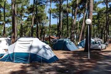 Emplacement avec électricité - Club Plage Sud
