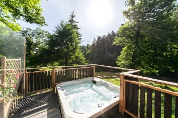 Grand Chalet Spa 4 Pièces 8/10 Personnes Climatisé + TV 2sdb - Cœur d'Ardèche