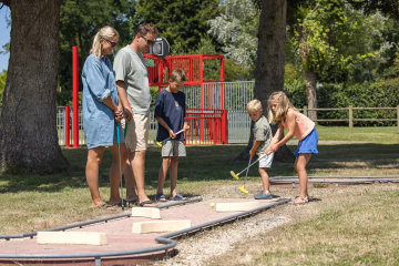 camping domaine du logis la chapelle aux filtzmeens