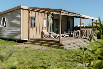 Homeflower PREMIUM 35m² (3 chambres) + CLIM + terrasse semi-couverte + lave-vaisselle + TV - Le Conleau